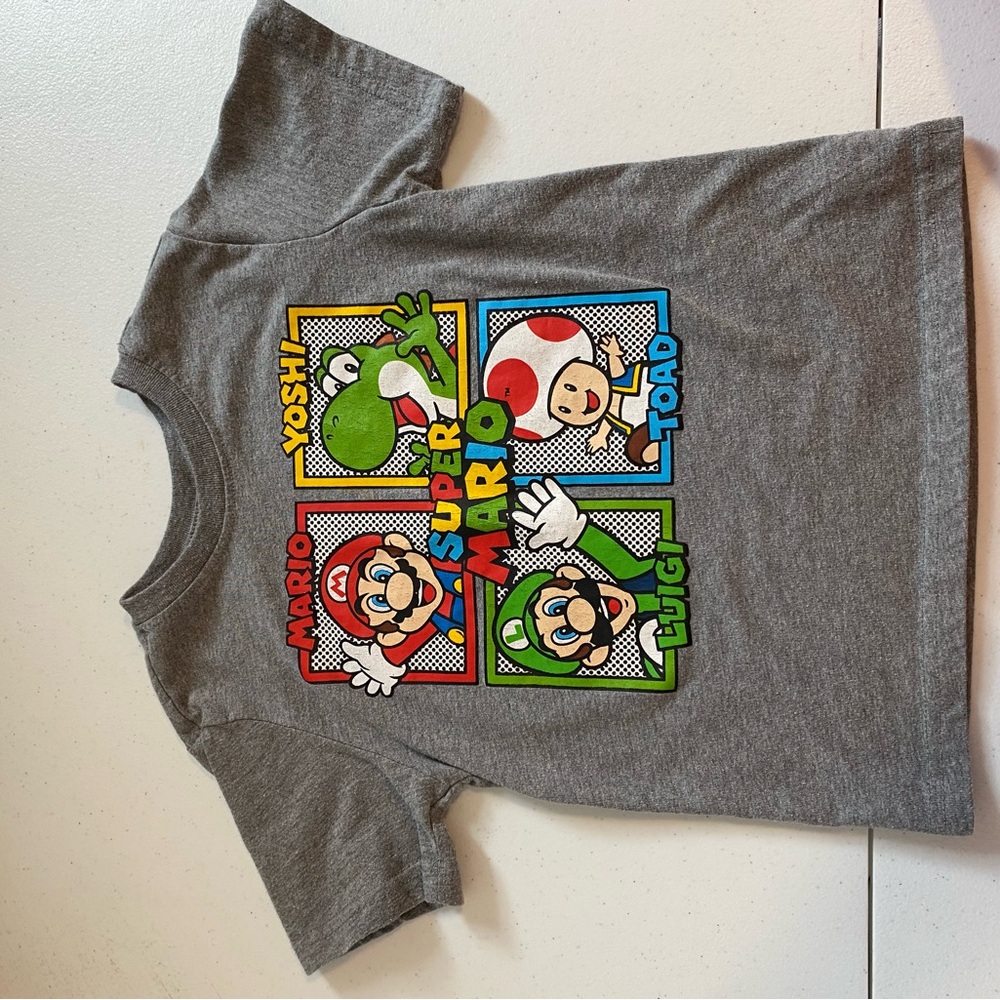 Super Mario Graphic T-Shirt